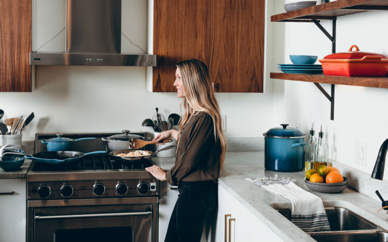 millennials save money